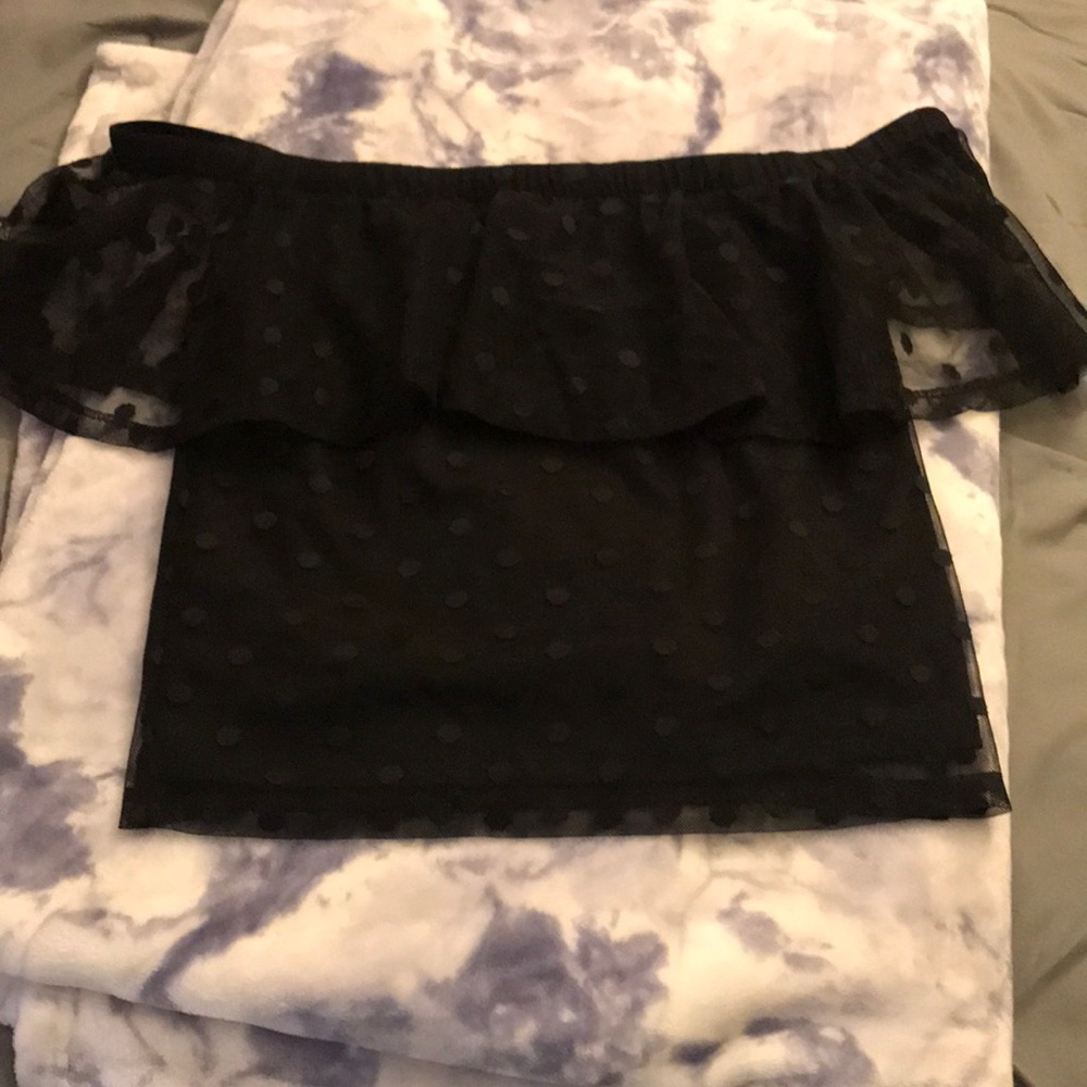 H&M black ruffle polka dot crop top!